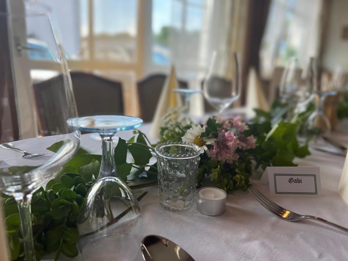 Hotel-Cafe Rathaus Бад Абах Екстериор снимка