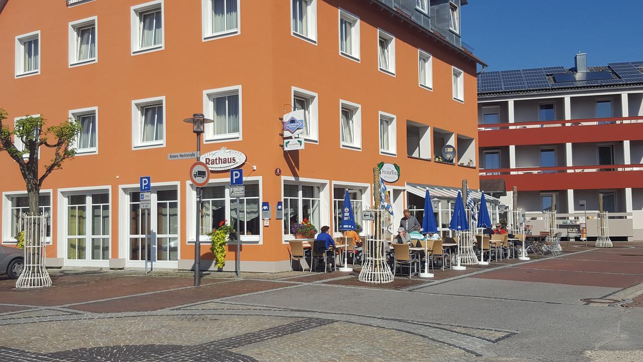 Hotel-Cafe Rathaus Бад Абах Екстериор снимка